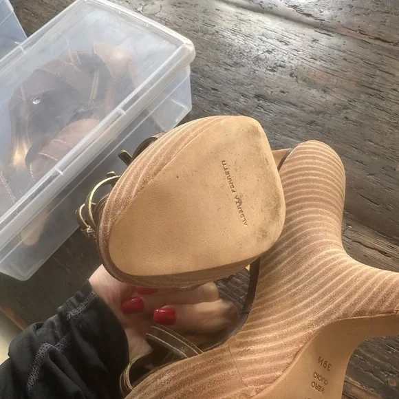 Alberta Ferretti Brown and Gold Strappy Heels - Picture 6 of 7